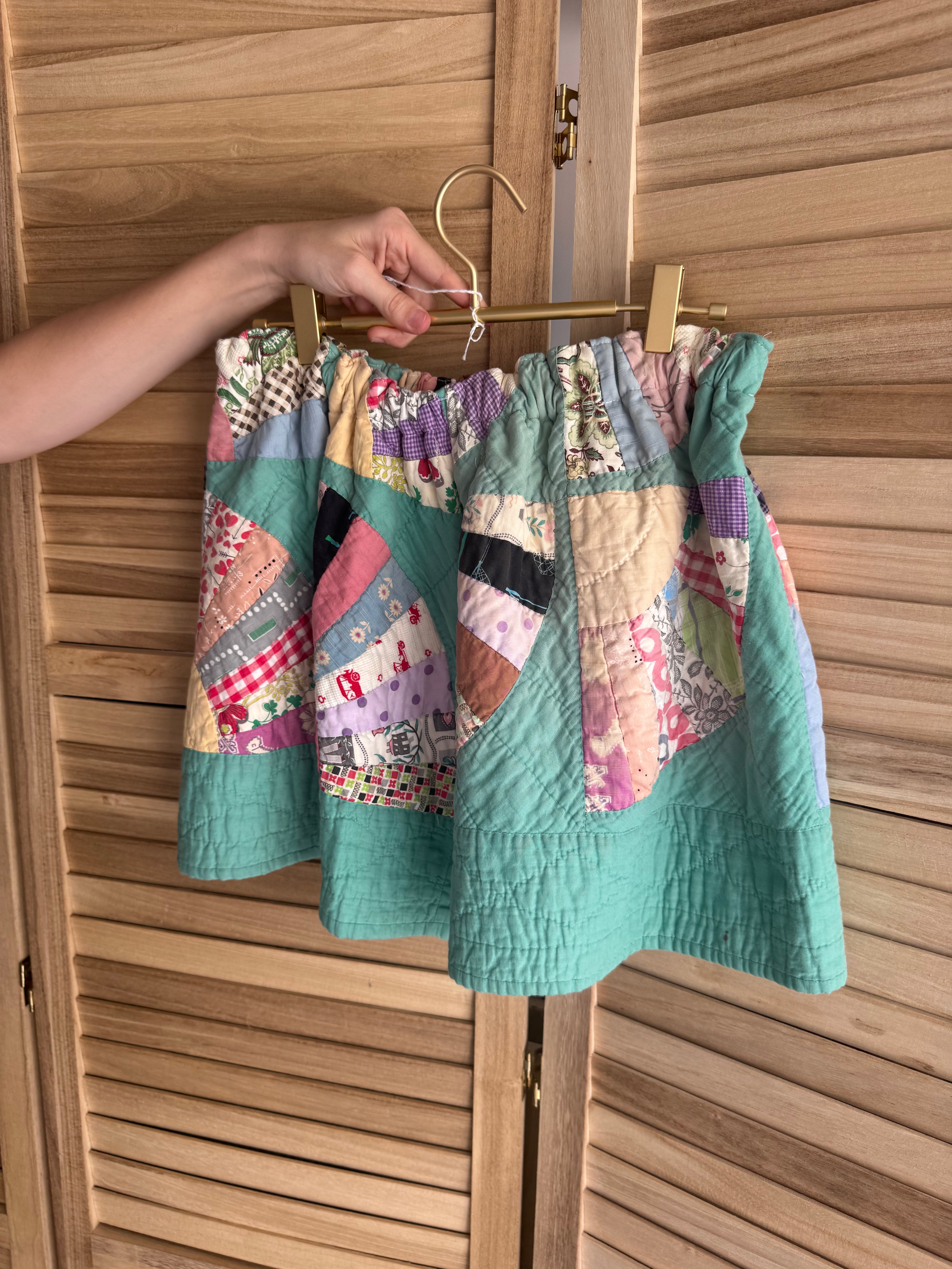 The Sunday Short | Teal Fan