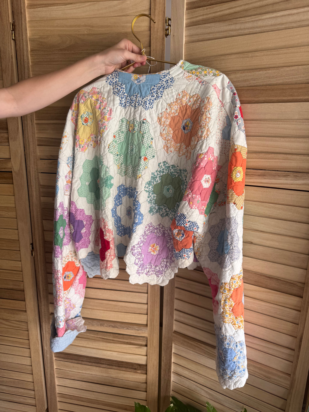 The Birdie Jacket | Blue Grandmothers Flower Garden 2